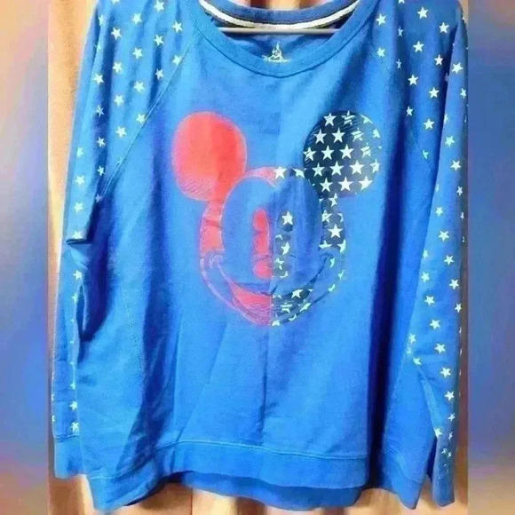 Disney American themed logo sleeve top sz XL - Picture 1 of 3